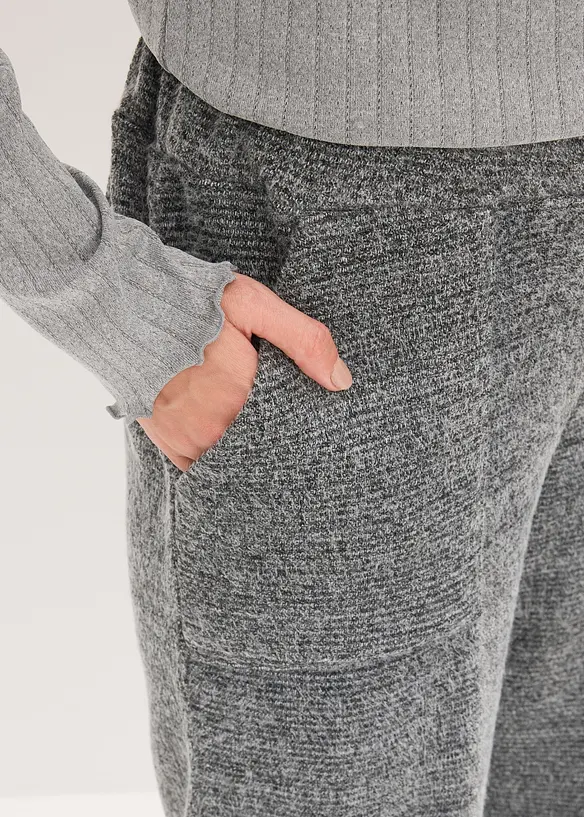 Byxa i skön chenille, bonprix