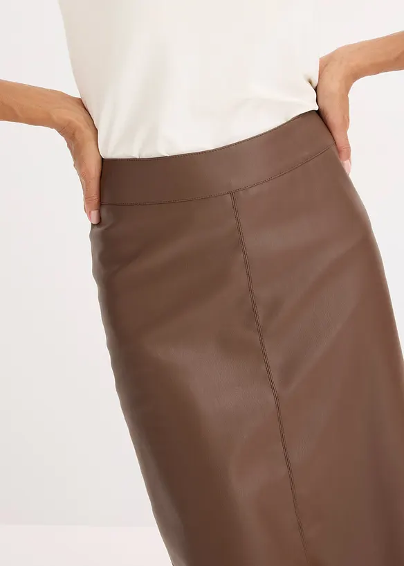 Trendig pennkjol i skinnimitation, bonprix