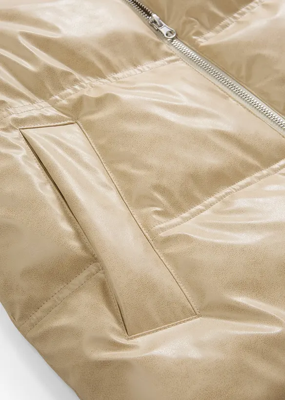 Täckväst i skinnimitation, bonprix