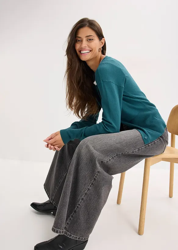 Finstickad cardigan av viskos med mjukt fall, bonprix
