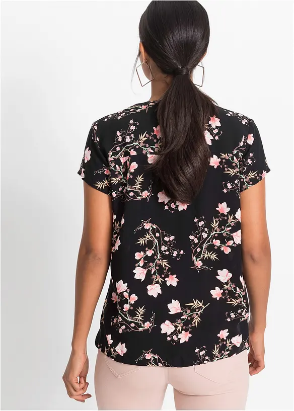 Kortärmad blus av ren viskos, bonprix