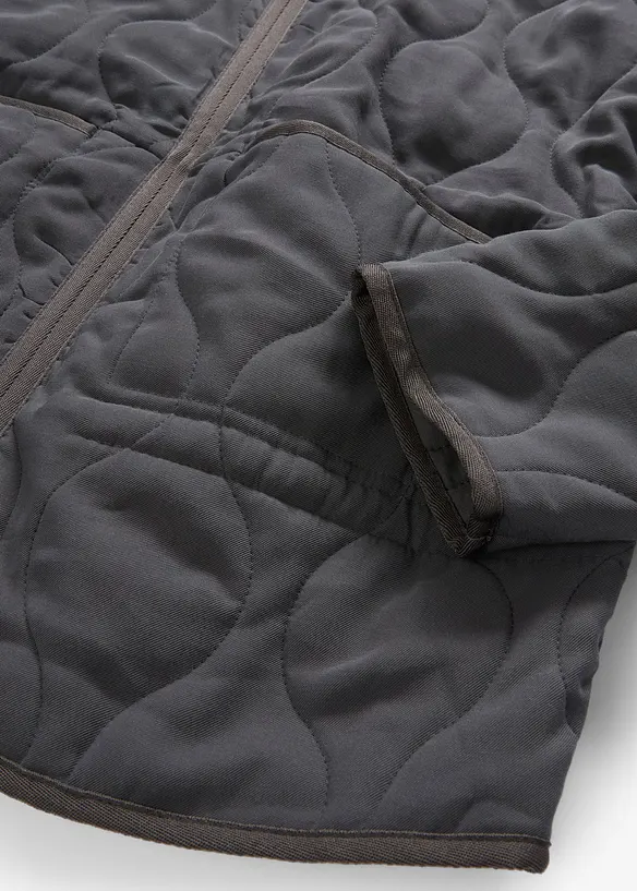 Quiltad jacka i oversizemodell, bonprix