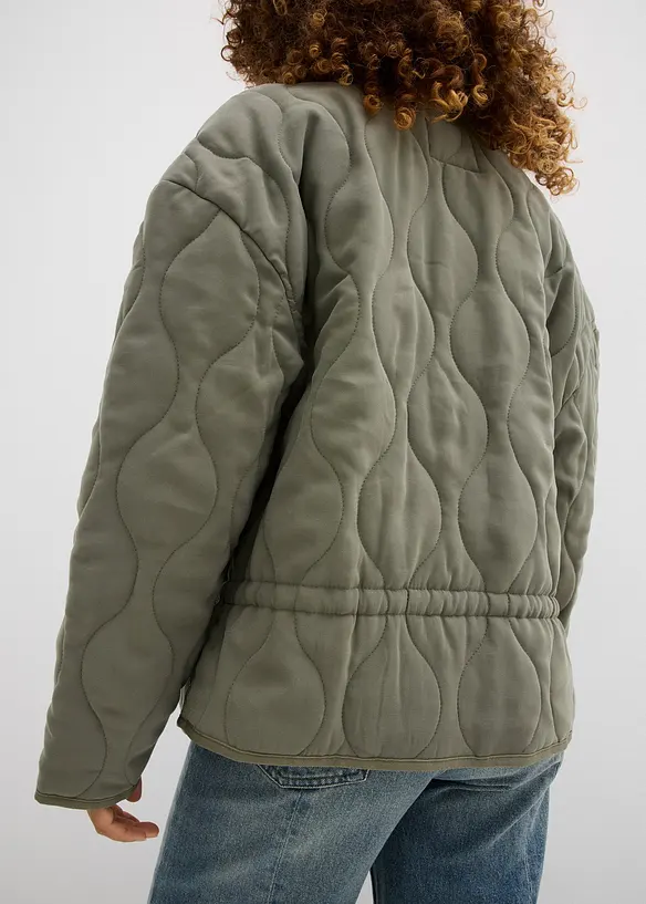 Quiltad jacka i oversizemodell, bonprix