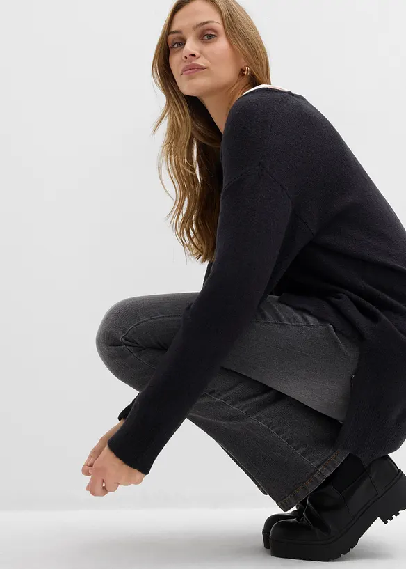 Lång oversizetröja med sidslitsar, bonprix