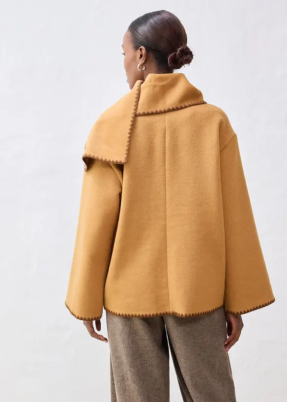 Jacka och halsduk i ylleblandning med dekorativt broderi, bonprix