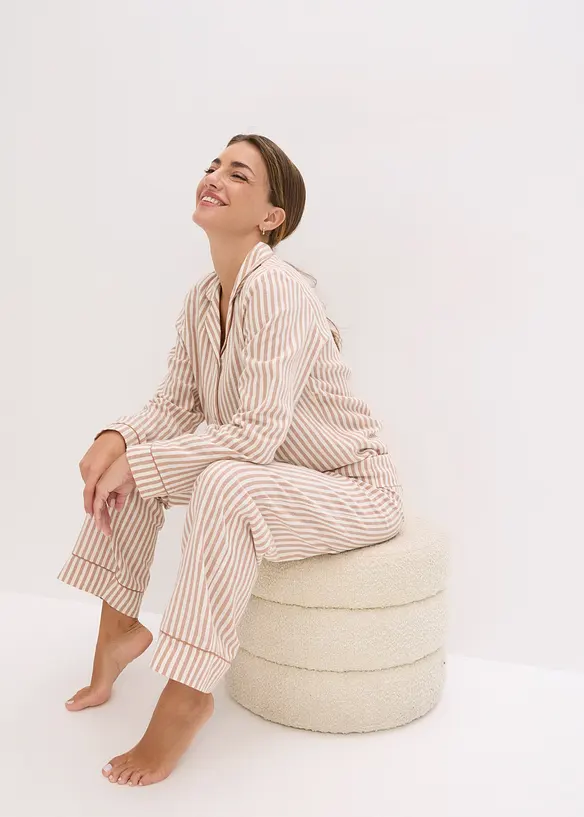 Vävd flanellpyjamas med gåvopåse, bonprix