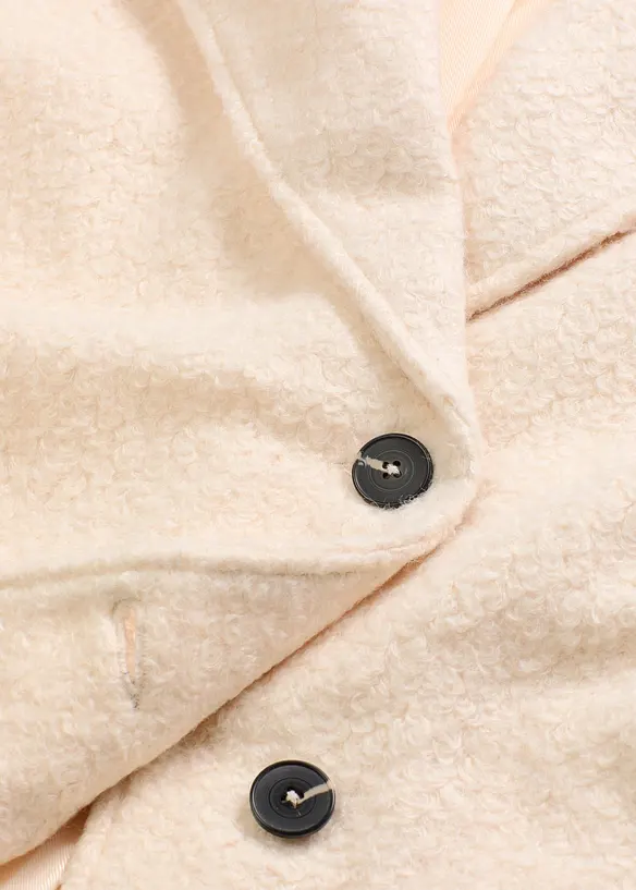 Kort bouclékappa i oversizemodell, bonprix