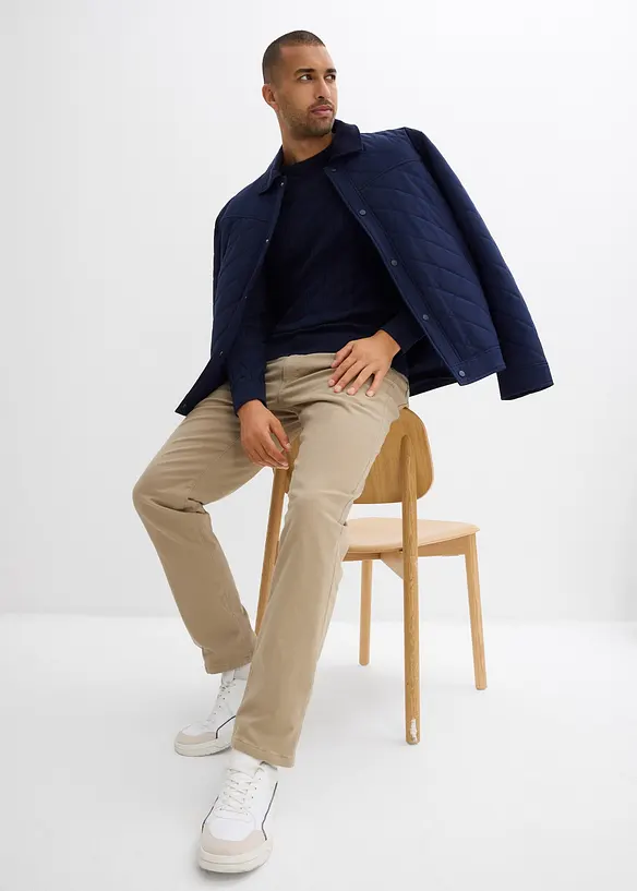 Stretchig byxa med värmande flanellfoder, normal passform, raka ben, bonprix