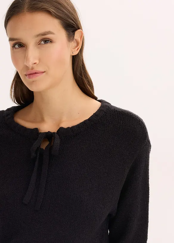 Grovstickad tröja med knytning, bonprix