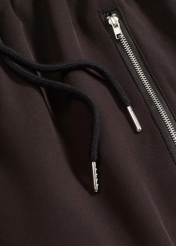 Dra på-byxa med skön midja, bonprix