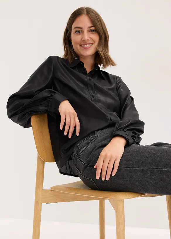 Skjortblus i glänsande satin, bonprix