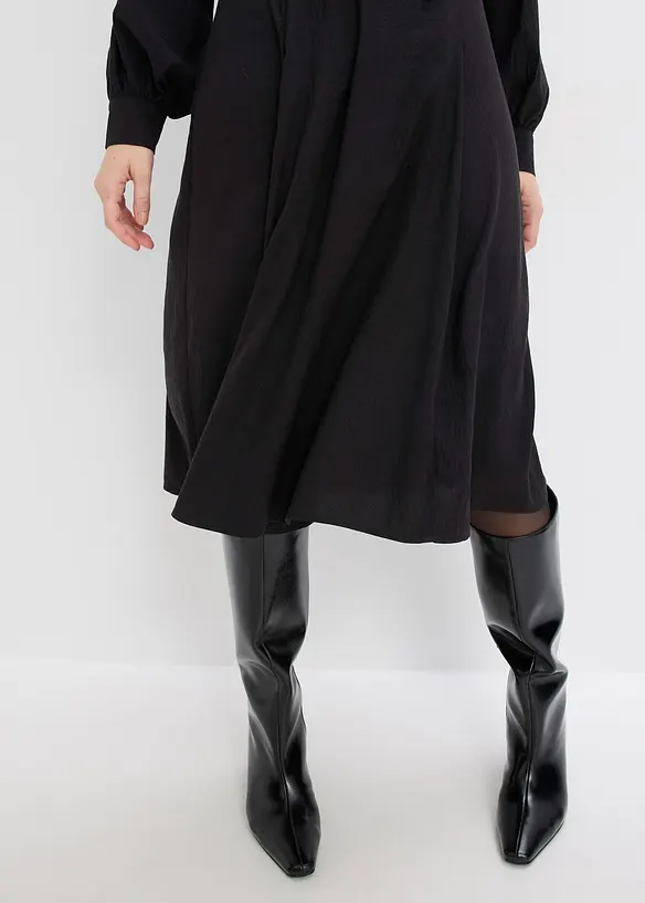 Mellanlång klänning med pärlapplikation, bonprix