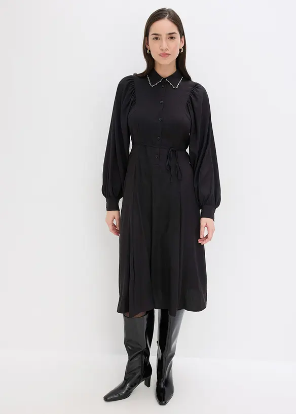 Mellanlång klänning med pärlapplikation, bonprix