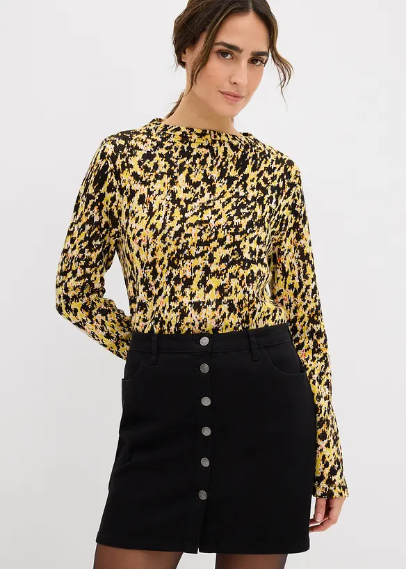 Stickad topp i figurnära modell, bonprix