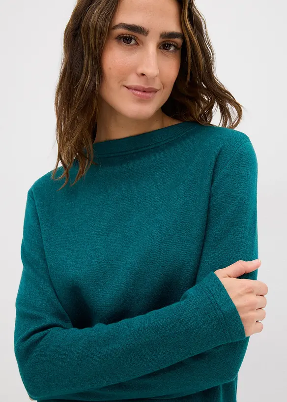 Stickad topp i figurnära modell, bonprix