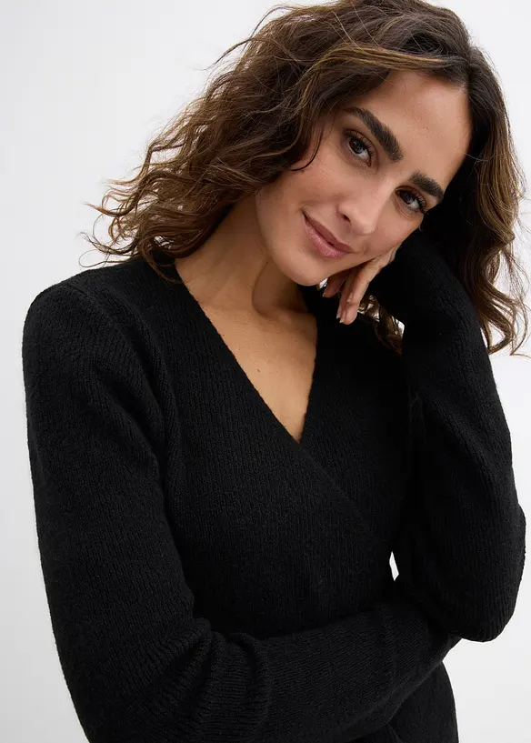 Stickad mammaklänning i omlottmodell, bonprix