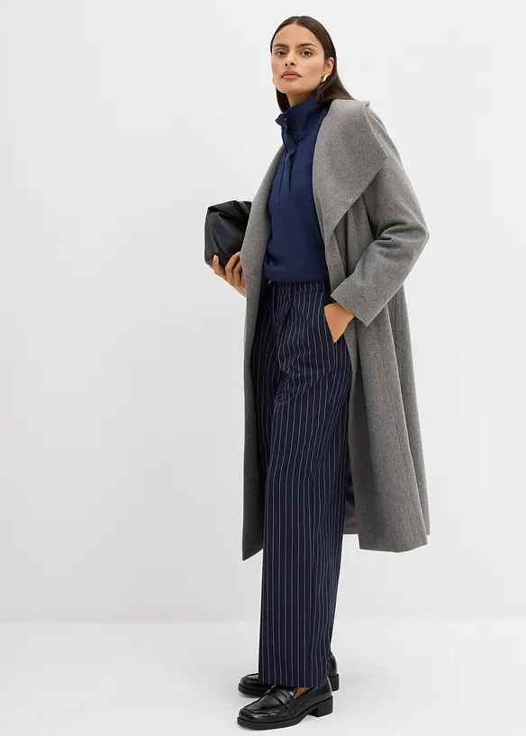 Oversizesweatshirt i stabil trik&aring;, bonprix