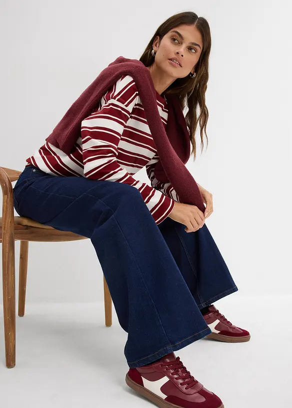 Jeans i Straight modell med ekologisk bomull och Mid Waist, bonprix