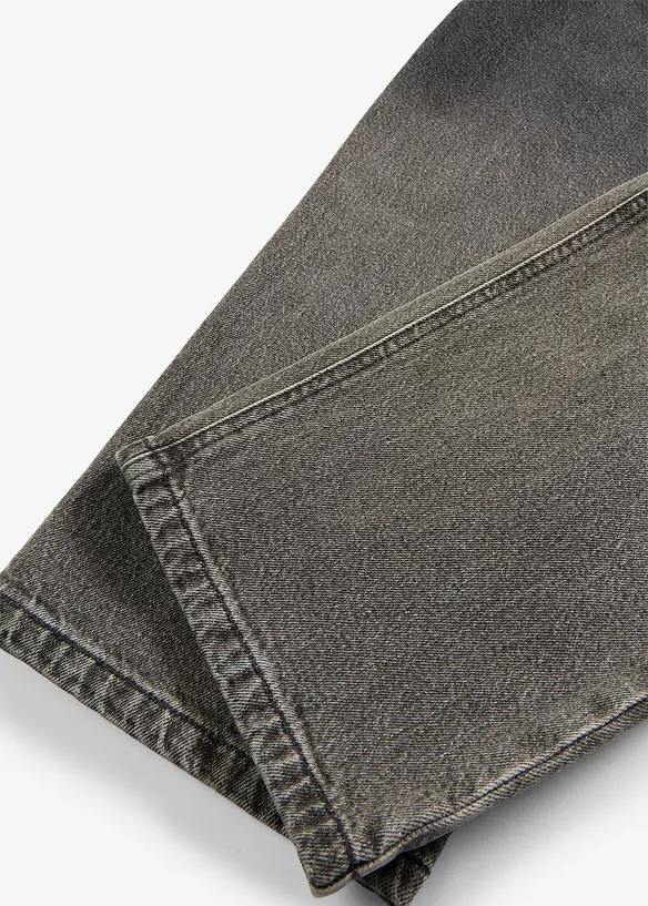 Jeans med Loose Fit och olika färgnyanser, Straight, bonprix