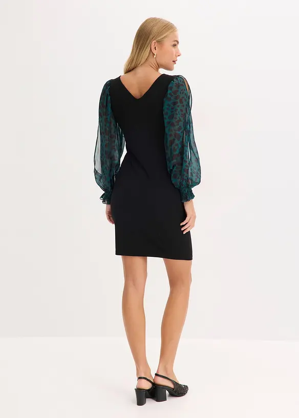 Figurnära miniklänning med cut-outs på ärmarna, bonprix