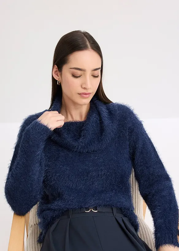 Polotröja i mjukt fjädergarn, bonprix