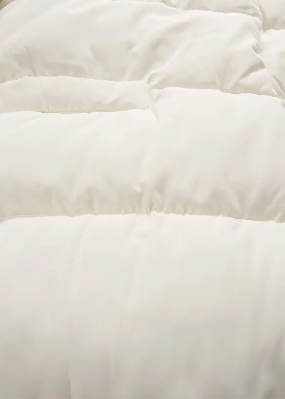 Vadderad oversizekappa, bonprix