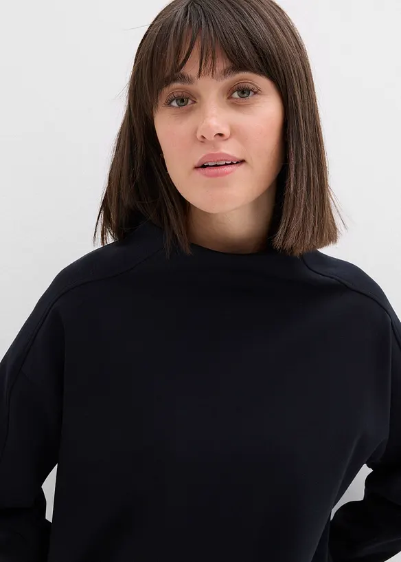 Oversizeweatshirt i mjuk och stabil trik&aring;, bonprix