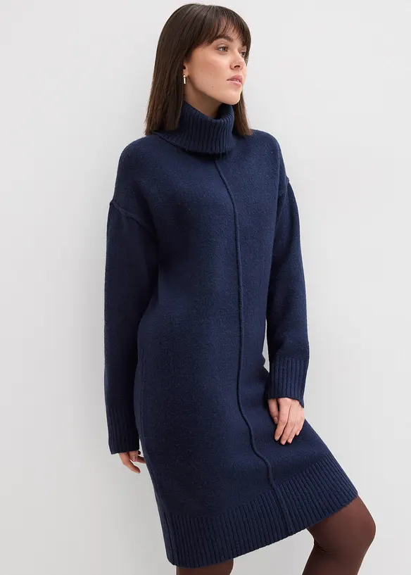 Stickad klänning med dekorsöm, bonprix