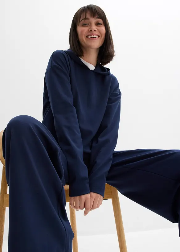 Hoodie av skön Punto di Roma, bonprix