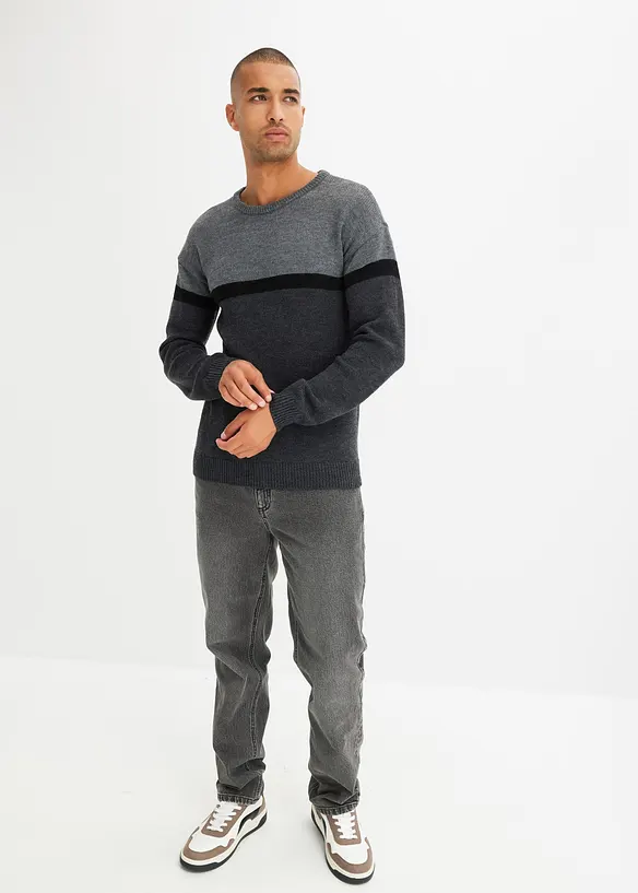 Lättskött tröja med rund halsringning och blockfärger, bonprix