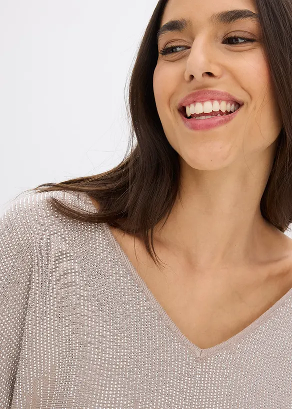 Finstickad tröja med strassapplikation, bonprix