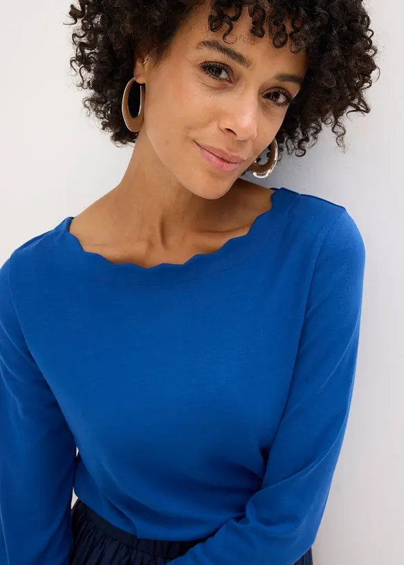 Punto di Roma-topp med v&aring;gig halsringning, bonprix