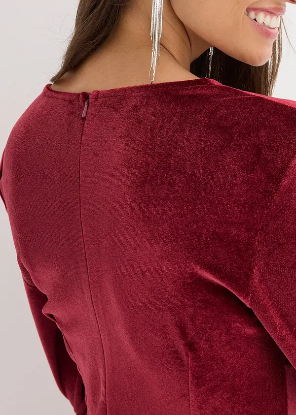 Miniklänning av glansig sammet, bonprix