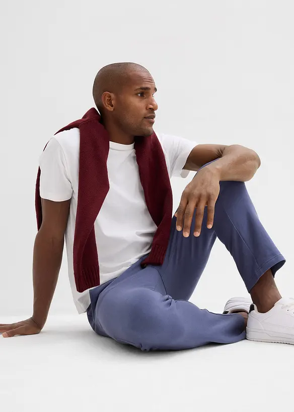 Joggingbyxa med sportiga detaljer, bonprix