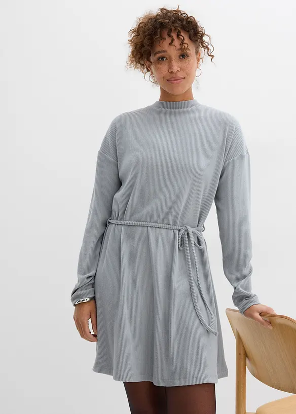 Ribbad miniklänning, bonprix