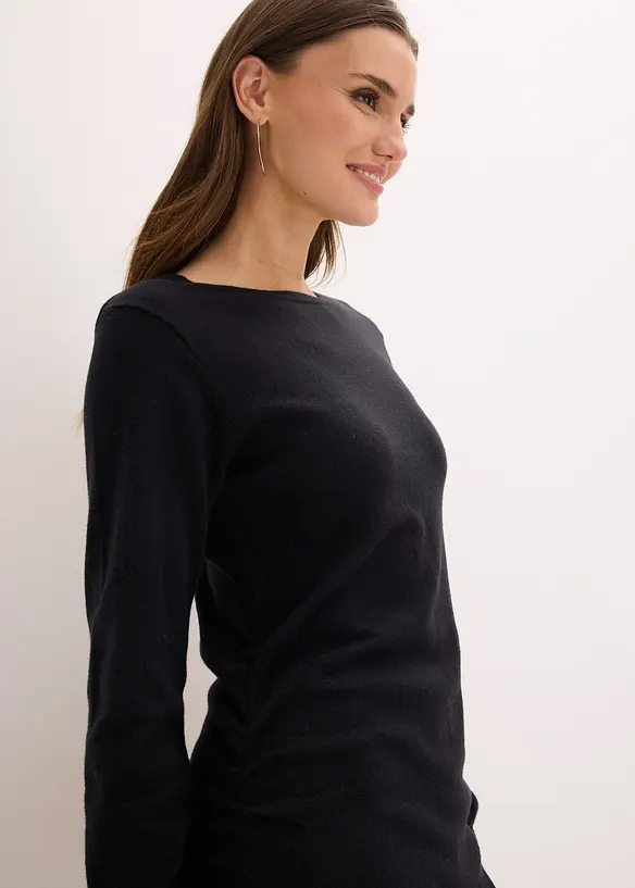 Stickad kl&auml;nning med asymmetrisk nederkant i bomull och kashmir, bonprix