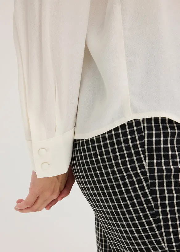 Blus i luftig kr&auml;pp, bonprix