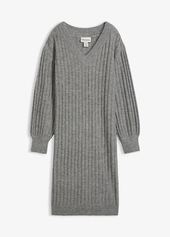 Stickad kl&auml;nning, bonprix