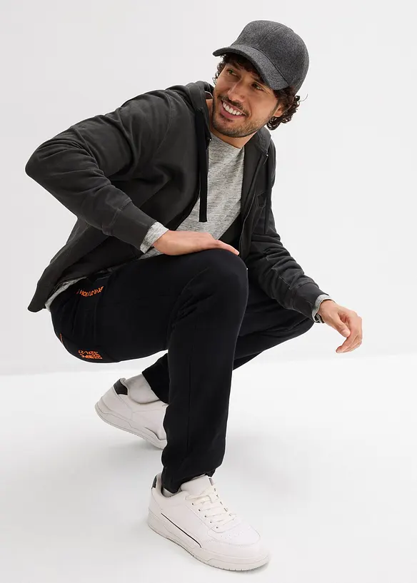 Joggingbyxa med fickor med dragkedja, bonprix