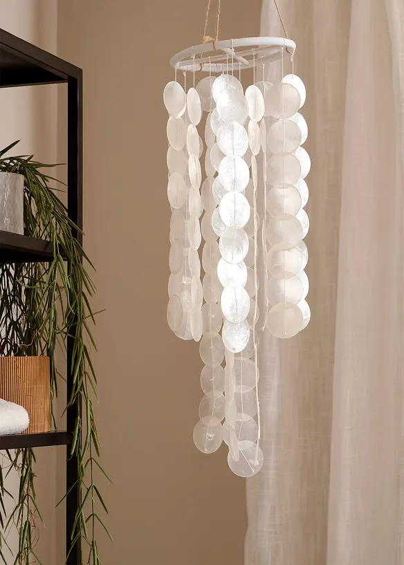 Vindspel med capizsn&auml;ckskal, bonprix