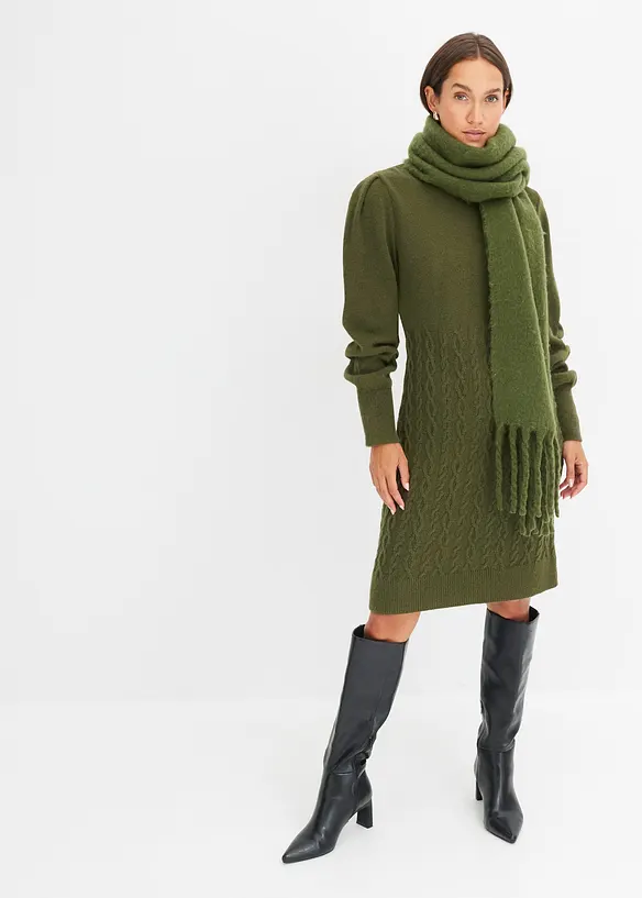 Stickad kl&auml;nning, bonprix