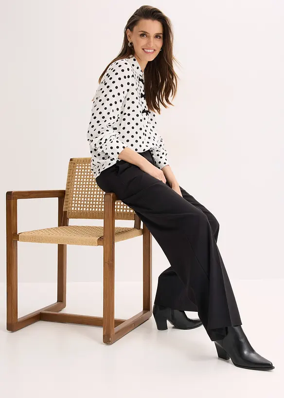 Blus av viskos med mjukt fall, bonprix