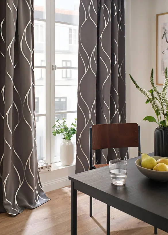 M&ouml;rkl&auml;ggande gardinl&auml;ngd med glansigt m&ouml;nster (1-pack), bonprix