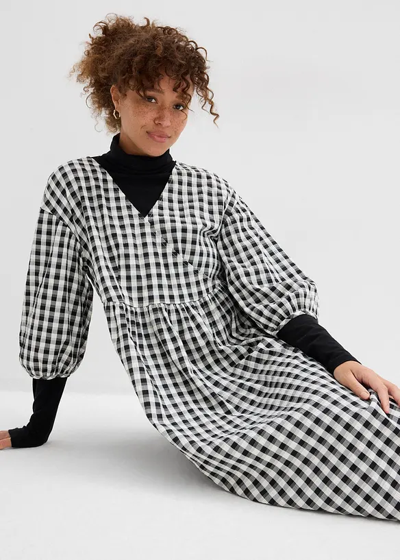 Mellanl&aring;ng kl&auml;nning i oversizemodell, bonprix