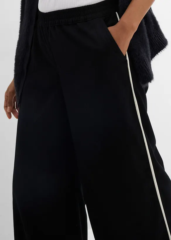 Marlenebyxa av viskosmix, bonprix