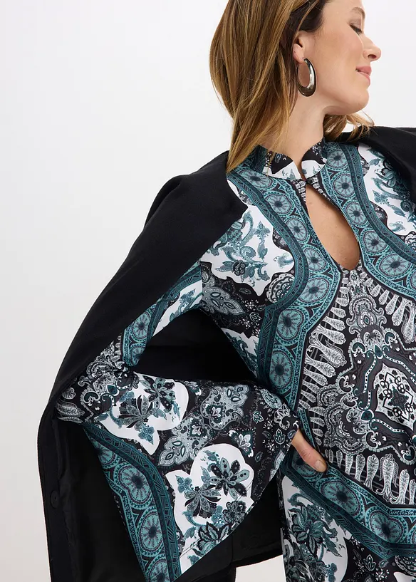 Jerseykl&auml;nning med st&aring;krage och volang&auml;rm, bonprix