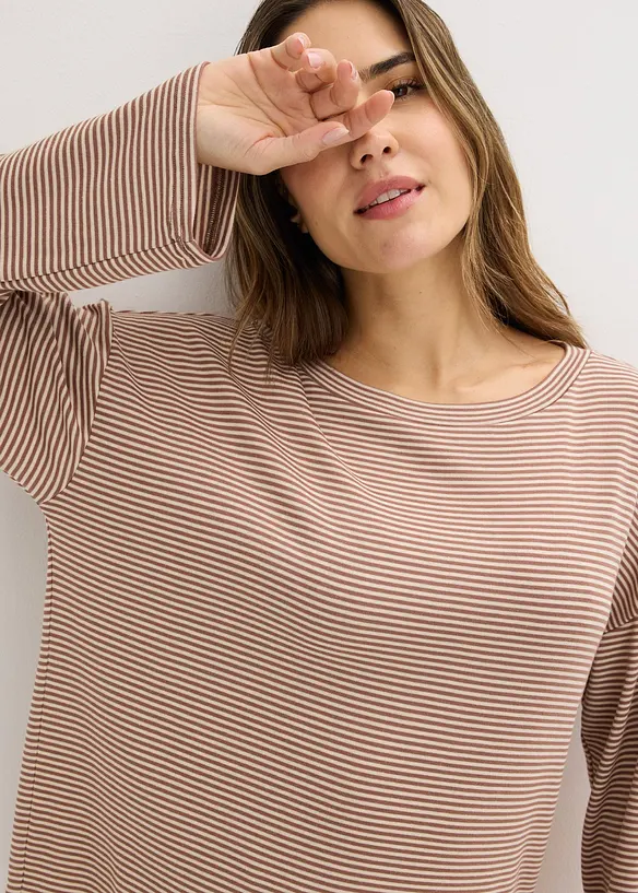 Pyjamas i oversizemodell av mjuk bomull, bonprix