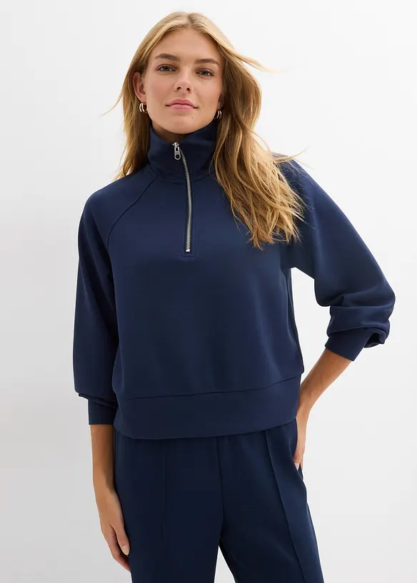 Sweatshirt av mjuk, stabil trik&aring;, bonprix