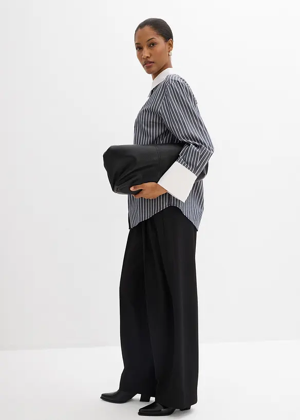 Blus i oversizemodell av bomull, bonprix