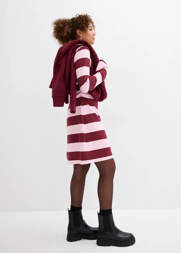 Jerseykl&auml;nning med st&aring;krage, bonprix